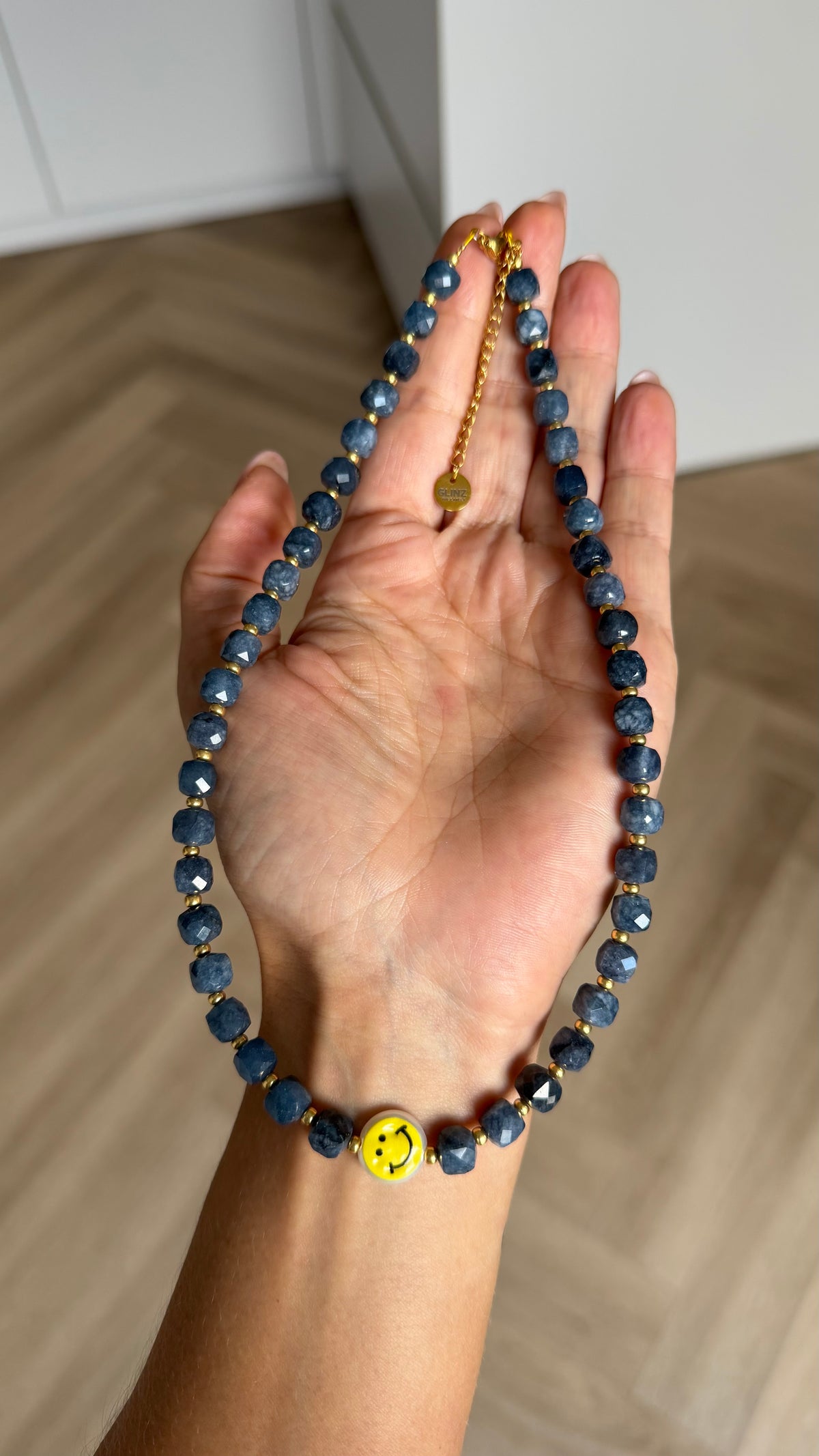 Smiley Necklace - Facet Blue