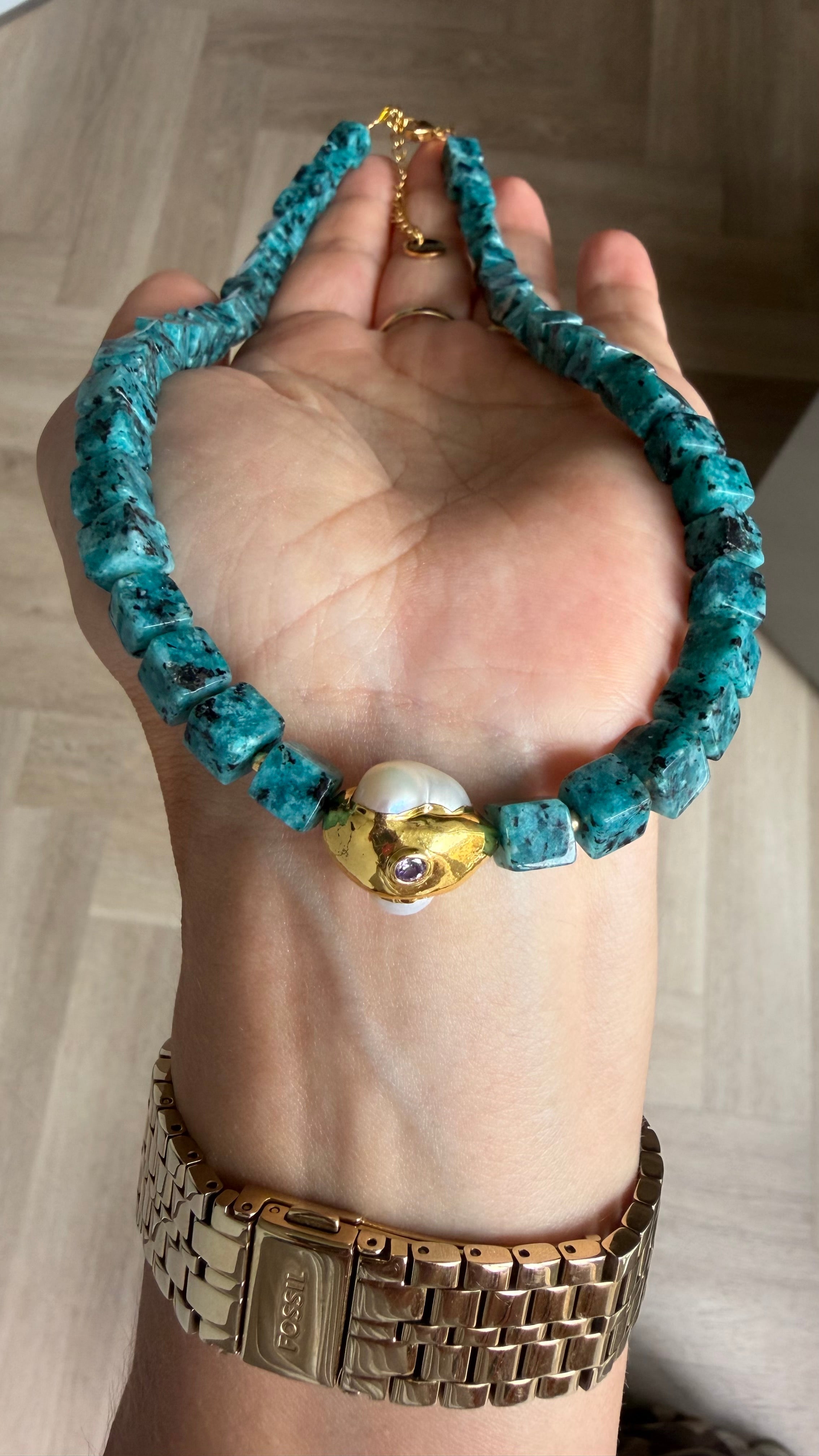 Luna Pearl Necklace - Blue Dot