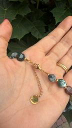 Smiley Necklace - Mixed agate
