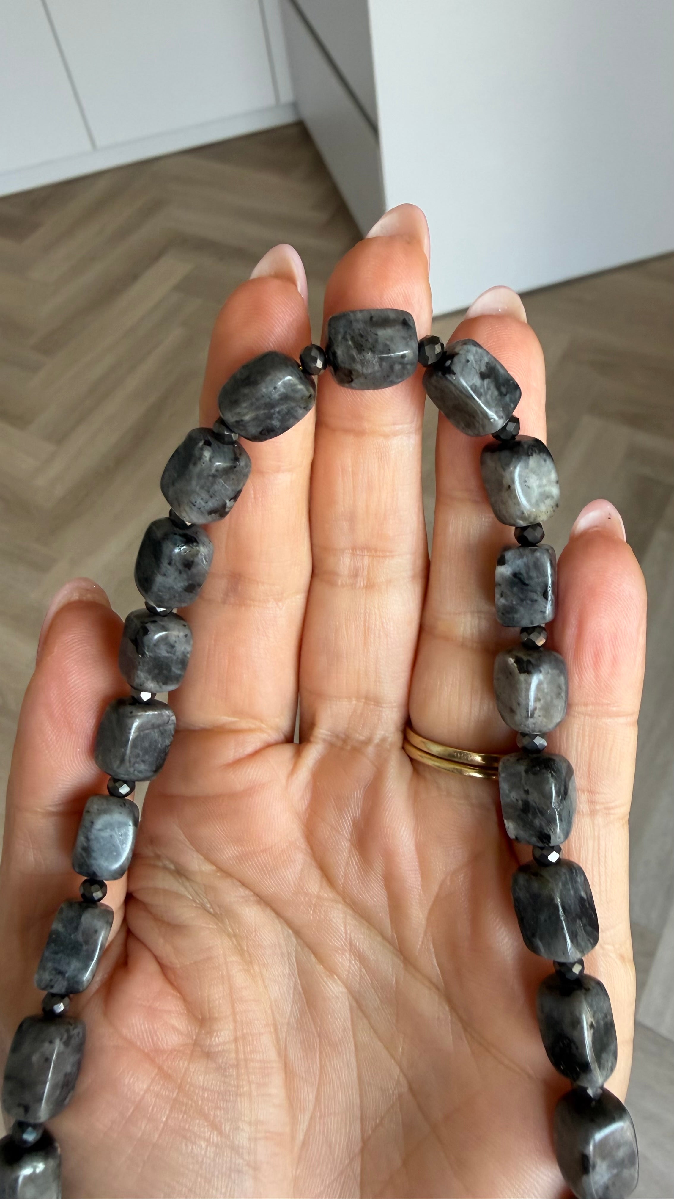 Shadow Glow Necklace