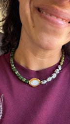 Ora Necklace - Green Vibe