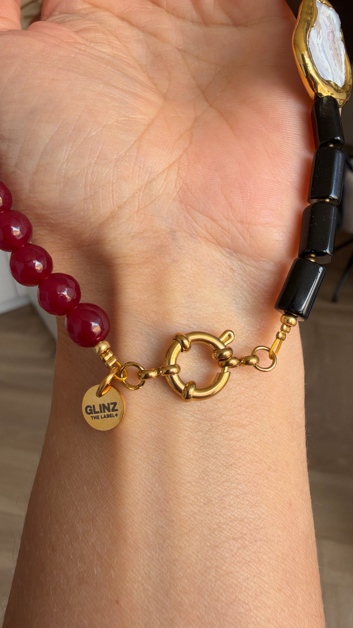 Ora Necklace - Burgundy