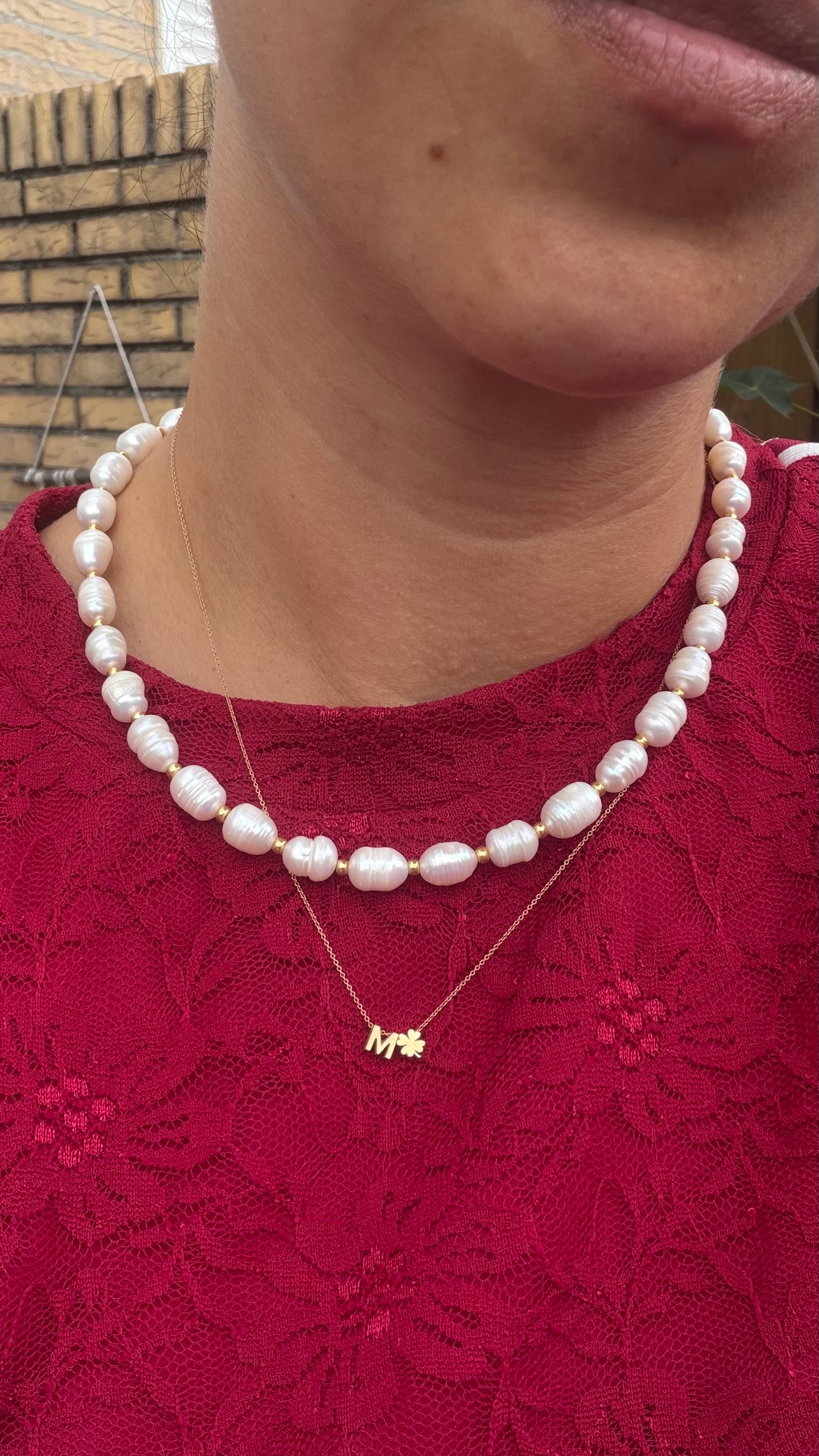 Polka Pearls Necklace