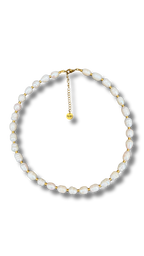 Polka Pearls Necklace